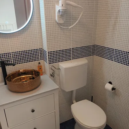 App Hedonist Appartement Novigrad Istria Buitenkant foto